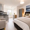 Spacious En-Suite Studio Room with Ample Parking - More