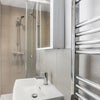 Photo 3: Private en-suite