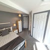 Photo 2: Room 3 En Suite
