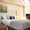 Photo 3: Room 5 (available 02/10)