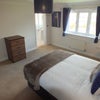 Photo 3: Room 6 (available 02/10)