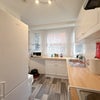 Photo 7: Kitchen