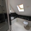 Photo 9: En-suite bathroom