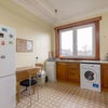 Photo 3: kitchen