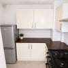 Photo 10: Kitchen