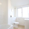 Photo 6: Bathroom