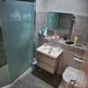 Photo 2: En-Suite