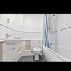 Photo 5: bathroom