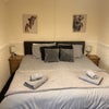 Photo 4: Room 1