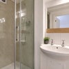Photo 4: Bedroom 1 en-suite