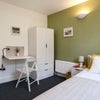 Photo 5: Bedroom 2