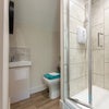 Photo 2: Room 1 ensuite