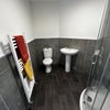 Photo 12: Room 8 en suite