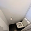 Photo 7: WC