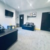 Photo 6: Kitchen/Lounge