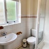 Photo 12: room D bathroom 