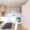 Photo 5: kitchen