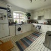 Photo 2: Kitchen