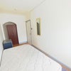 Photo 4: Bedroom