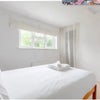 Photo 6: Double bed