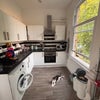 Photo 7: Kitchen 