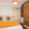 Photo 10: ROOM 2