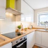 Photo 2: Kitchen