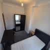 Photo 1: Small double room in amazing house super close to the station and shops