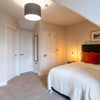 Photo 4: Room 6