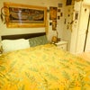 Photo 4: Bedroom. New bedding and towels provided.