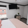 Photo 4: Room 7 - Ensuite