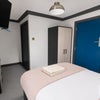 Photo 3: Room 7 - Ensuite