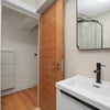 Photo 8: Main bathroom