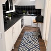 Photo 3: Kitchen