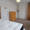 Photo 2: Double bedroom 