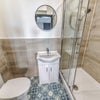 Photo 2: En-Suite 1 