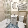 Photo 10: En-Suite 5