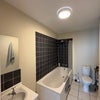 Photo 5: Room 1 en-suite