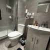 Photo 3: En-Suite(Peng)