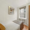 Photo 9: room 4
