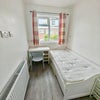 Photo 7: Room 6