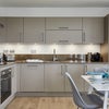 Photo 6: Kitchen