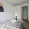 Photo 7: Bedroom