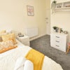 Photo 2: Room 2