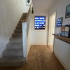 Photo 8: Entrance hall