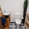 Photo 3: Bathroom
