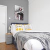 Photo 4: Room 2