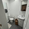 Photo 3: bathroom