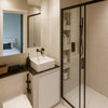 Photo 3: Room 2: ensuit bedroom