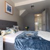 Photo 5: Spacious double en-suite double bedroom